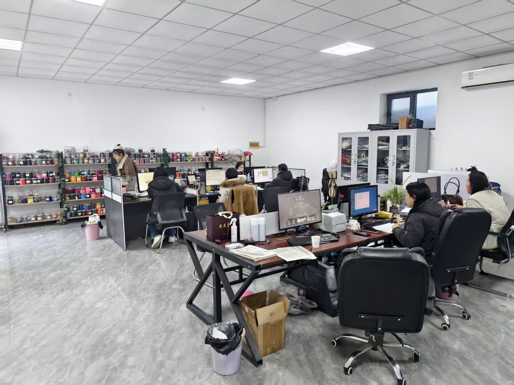 तपाईंको थोक व्यवसायको लागि सही बेलुन आपूर्तिकर्ता कसरी छनौट गर्ने
